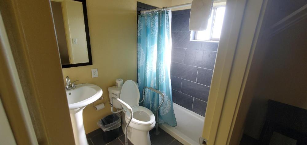 Standard Double or Twin Room interior